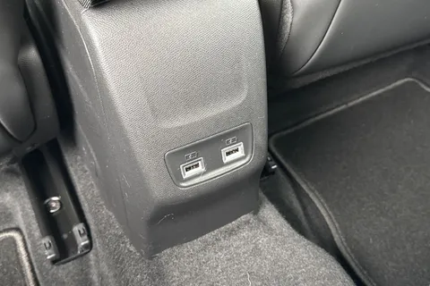 38 of 67 for PEUGEOT e-208 50kWh Allure Premium Auto 5dr