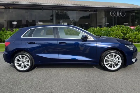  Audi A3 1.5 TFSIe Sport Sportback S Tronic Euro 6 (s/s) 5dr 17.9kWh Thumbnail #4