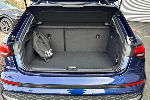  Audi A3 1.5 TFSIe Sport Sportback S Tronic Euro 6 (s/s) 5dr 17.9kWh Thumbnail #7