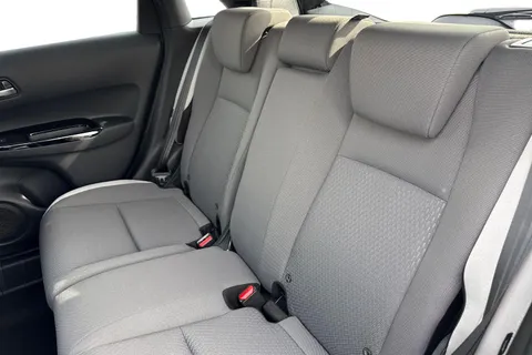 PO72YXG Honda Jazz 1.5 i-MMD Hybrid Crosstar EX 5dr eCVT Thumbnail #19