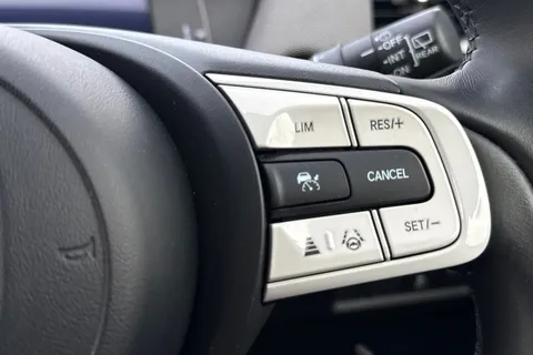 PO72YXG Honda Jazz 1.5 i-MMD Hybrid Crosstar EX 5dr eCVT Thumbnail #36