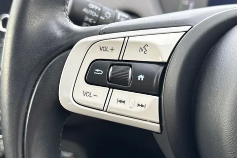 PO72YXG Honda Jazz 1.5 i-MMD Hybrid Crosstar EX 5dr eCVT Thumbnail #39