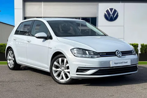 1 of 61 for Volkswagen Golf 1.5 TSI SE Nav EVO 130PS 5Dr ⭐17' Karlskoga Alloys, Park Assist⭐