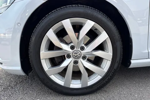 12 of 61 for Volkswagen Golf 1.5 TSI SE Nav EVO 130PS 5Dr ⭐17' Karlskoga Alloys, Park Assist⭐