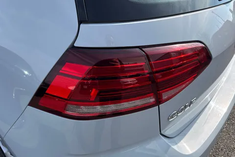 25 of 61 for Volkswagen Golf 1.5 TSI SE Nav EVO 130PS 5Dr ⭐17' Karlskoga Alloys, Park Assist⭐