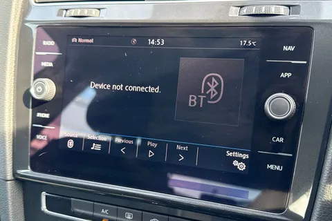 50 of 61 for Volkswagen Golf 1.5 TSI SE Nav EVO 130PS 5Dr ⭐17' Karlskoga Alloys, Park Assist⭐