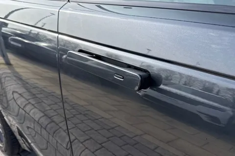 30 of 47 for Land Rover Range Rover Velar 2.0 D200 Velar Edition 5dr