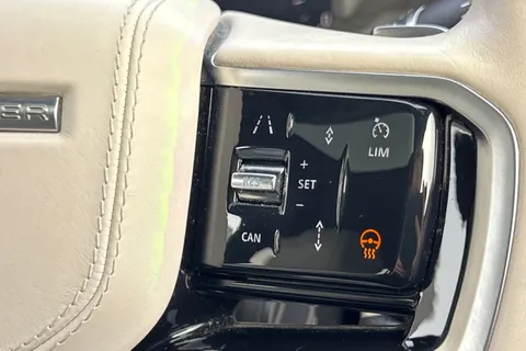 32 of 47 for Land Rover Range Rover Velar 2.0 D200 Velar Edition 5dr