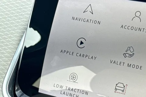 37 of 47 for Land Rover Range Rover Velar 2.0 D200 Velar Edition 5dr