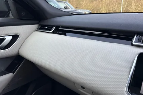 47 of 47 for Land Rover Range Rover Velar 2.0 D200 Velar Edition 5dr