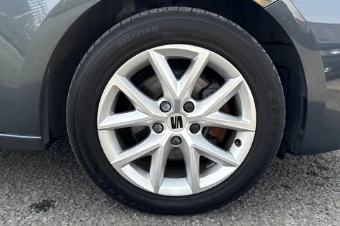 FN74GCZ SEAT Leon 1.5 TSI SE Euro 6 (s/s) 5dr Thumbnail #10