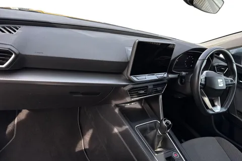 FN74GCZ SEAT Leon 1.5 TSI SE Euro 6 (s/s) 5dr Thumbnail #15