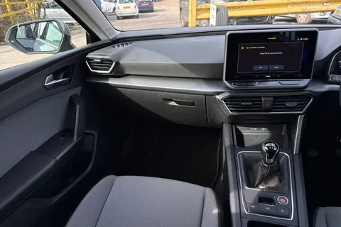 FN74GCZ SEAT Leon 1.5 TSI SE Euro 6 (s/s) 5dr Thumbnail #20