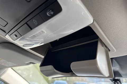 DL73NFD Nissan Qashqai 1.3 DIG-T MHEV Acenta Premium XTRON Euro 6 (s/s) 5dr Thumbnail #35