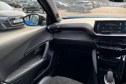 20 of 67 for PEUGEOT e-2008 50kWh GT Premium Auto 5dr