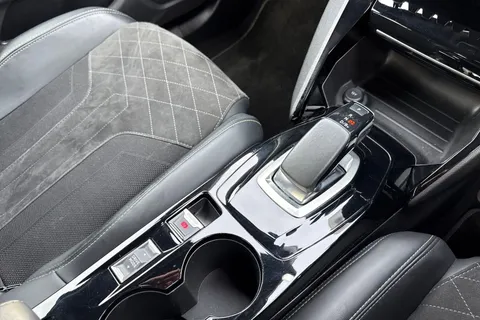 23 of 67 for PEUGEOT e-2008 50kWh GT Premium Auto 5dr