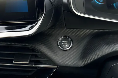 61 of 67 for PEUGEOT e-2008 50kWh GT Premium Auto 5dr