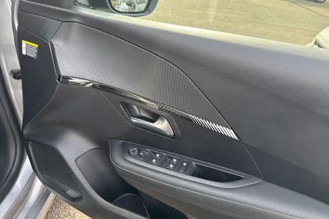 HSZ6222 PEUGEOT e-208 50kWh E-Style Auto 5dr (7.4kW Charger) Thumbnail #22