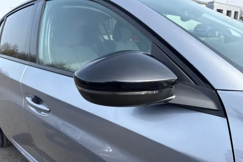 HSZ6222 PEUGEOT e-208 50kWh E-Style Auto 5dr (7.4kW Charger) Thumbnail #39