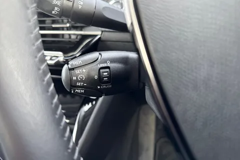 HSZ6222 PEUGEOT e-208 50kWh E-Style Auto 5dr (7.4kW Charger) Thumbnail #43