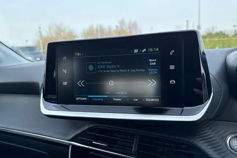 HSZ6222 PEUGEOT e-208 50kWh E-Style Auto 5dr (7.4kW Charger) Thumbnail #46