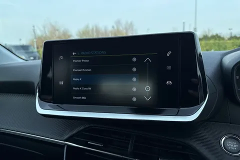 HSZ6222 PEUGEOT e-208 50kWh E-Style Auto 5dr (7.4kW Charger) Thumbnail #47