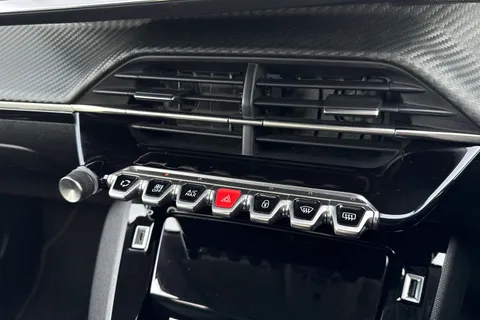 HSZ6222 PEUGEOT e-208 50kWh E-Style Auto 5dr (7.4kW Charger) Thumbnail #57