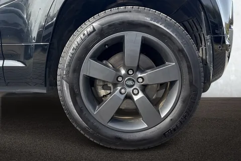 KT73NXV Land Rover Defender 90 3.0 D250 X-Dynamic HSE 3dr Thumbnail #10