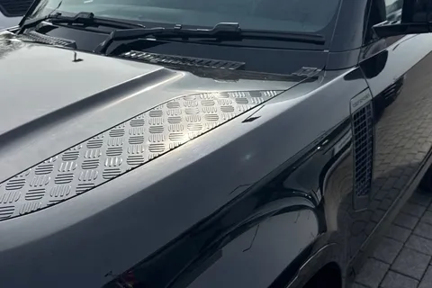 KT73NXV Land Rover Defender 90 3.0 D250 X-Dynamic HSE 3dr Thumbnail #22