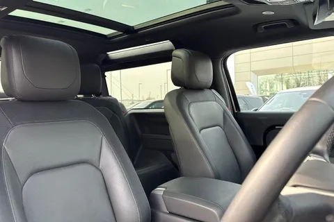 KT73NXV Land Rover Defender 90 3.0 D250 X-Dynamic HSE 3dr Thumbnail #23