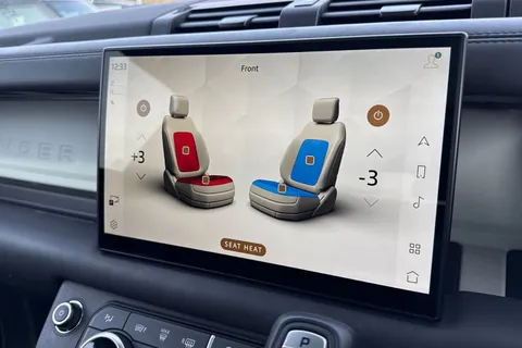 KT73NXV Land Rover Defender 90 3.0 D250 X-Dynamic HSE 3dr Thumbnail #24