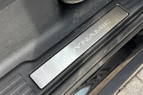 KT73NXV Land Rover Defender 90 3.0 D250 X-Dynamic HSE 3dr Thumbnail #35