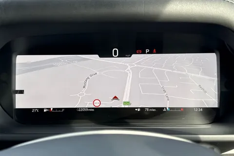 KT73NXV Land Rover Defender 90 3.0 D250 X-Dynamic HSE 3dr Thumbnail #48