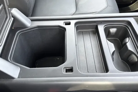 KT73NXV Land Rover Defender 90 3.0 D250 X-Dynamic HSE 3dr Thumbnail #50