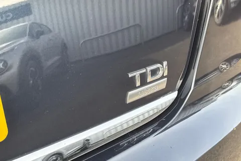 VK66BHJ Audi A6 Saloon 2.0 TDI ultra SE S Tronic Euro 6 (s/s) 4dr Thumbnail #26