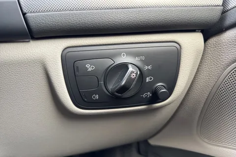 VK66BHJ Audi A6 Saloon 2.0 TDI ultra SE S Tronic Euro 6 (s/s) 4dr Thumbnail #36