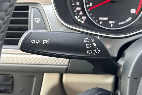 VK66BHJ Audi A6 Saloon 2.0 TDI ultra SE S Tronic Euro 6 (s/s) 4dr Thumbnail #41