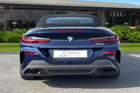 EA21YLZ BMW 8 Series 3.0 840i M Sport Steptronic Euro 6 (s/s) 2dr Thumbnail #5