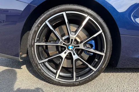 EA21YLZ BMW 8 Series 3.0 840i M Sport Steptronic Euro 6 (s/s) 2dr Thumbnail #11