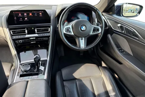 EA21YLZ BMW 8 Series 3.0 840i M Sport Steptronic Euro 6 (s/s) 2dr Thumbnail #18