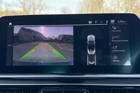 EA21YLZ BMW 8 Series 3.0 840i M Sport Steptronic Euro 6 (s/s) 2dr Thumbnail #54