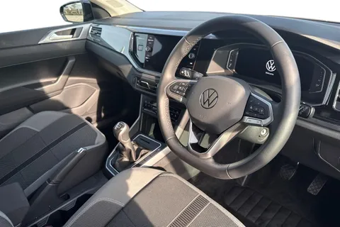 MT25KMO Volkswagen Polo 1.0 TSI Style 5dr **HEATED SEATS + REAR WINDOW TINTS** Thumbnail #14