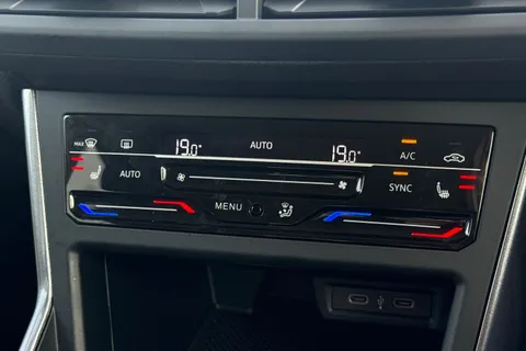 MT25KMO Volkswagen Polo 1.0 TSI Style 5dr **HEATED SEATS + REAR WINDOW TINTS** Thumbnail #22