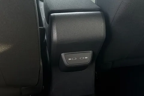 MT25KMO Volkswagen Polo 1.0 TSI Style 5dr **HEATED SEATS + REAR WINDOW TINTS** Thumbnail #27