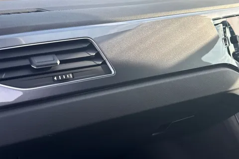 MT25KMO Volkswagen Polo 1.0 TSI Style 5dr **HEATED SEATS + REAR WINDOW TINTS** Thumbnail #28