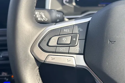 MT25KMO Volkswagen Polo 1.0 TSI Style 5dr **HEATED SEATS + REAR WINDOW TINTS** Thumbnail #29