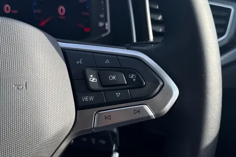 MT25KMO Volkswagen Polo 1.0 TSI Style 5dr **HEATED SEATS + REAR WINDOW TINTS** Thumbnail #30