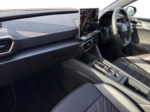 KR74UWG CUPRA Leon 2.0 TSI 300 VZ2 5dr DSG Thumbnail #8