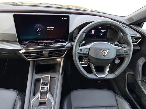 KR74UWG CUPRA Leon 2.0 TSI 300 VZ2 5dr DSG Thumbnail #12