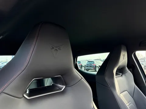 KR74UWG CUPRA Leon 2.0 TSI 300 VZ2 5dr DSG Thumbnail #20